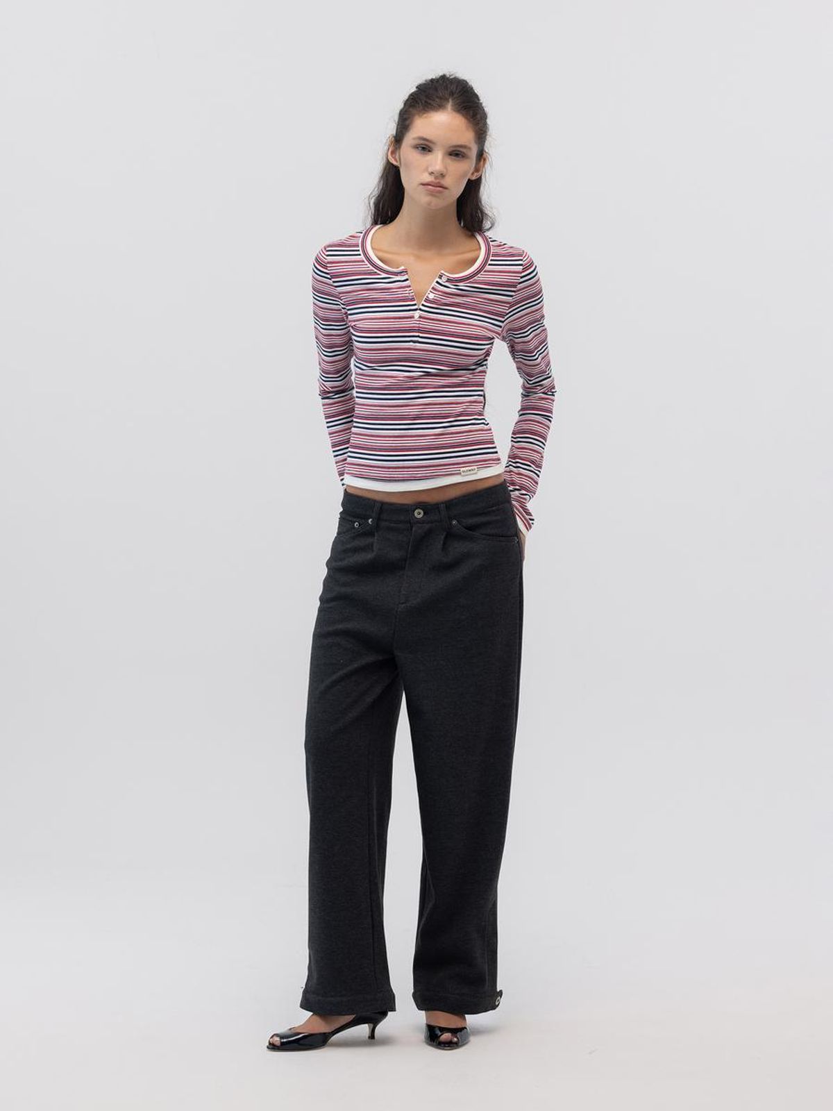 글로니(GLOWNY) ROAN LAYERED LONG SLEEVE (RED STRIPE)