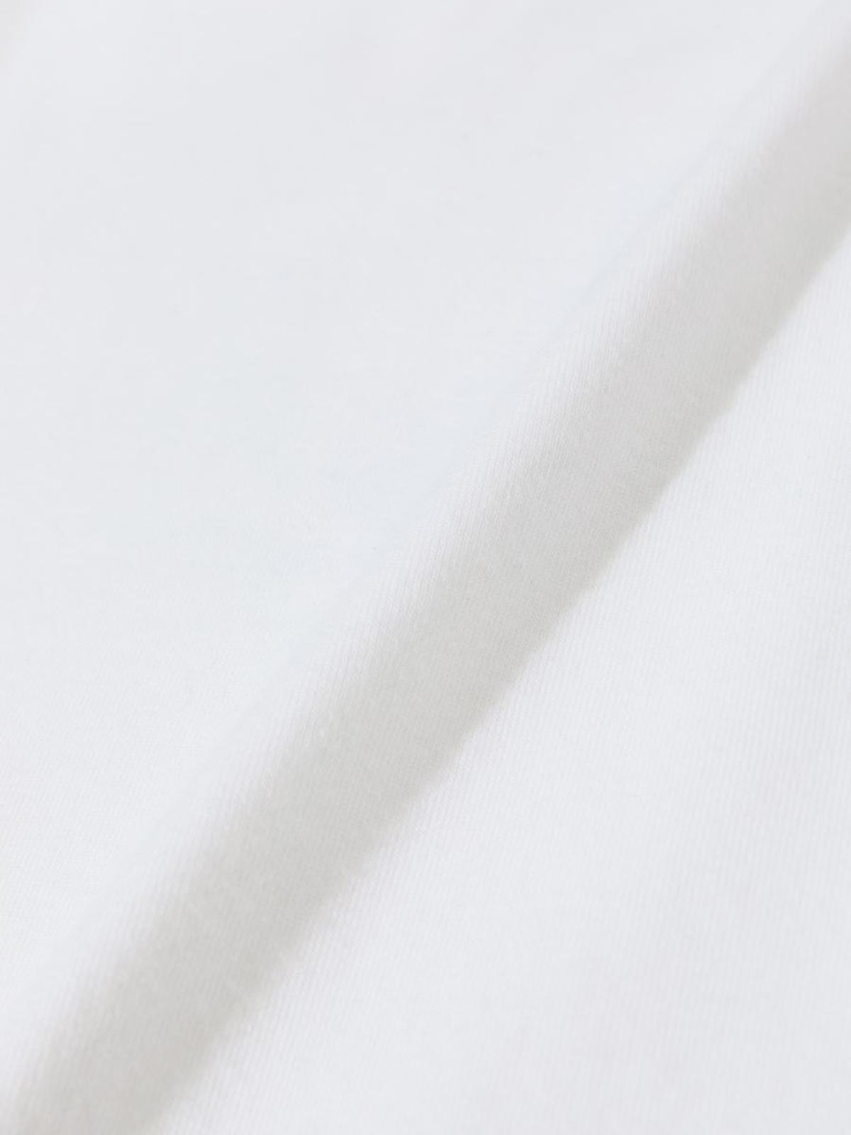 글로니(GLOWNY) LOST GIRL V NECK 3/4 SLEEVE (WHITE)
