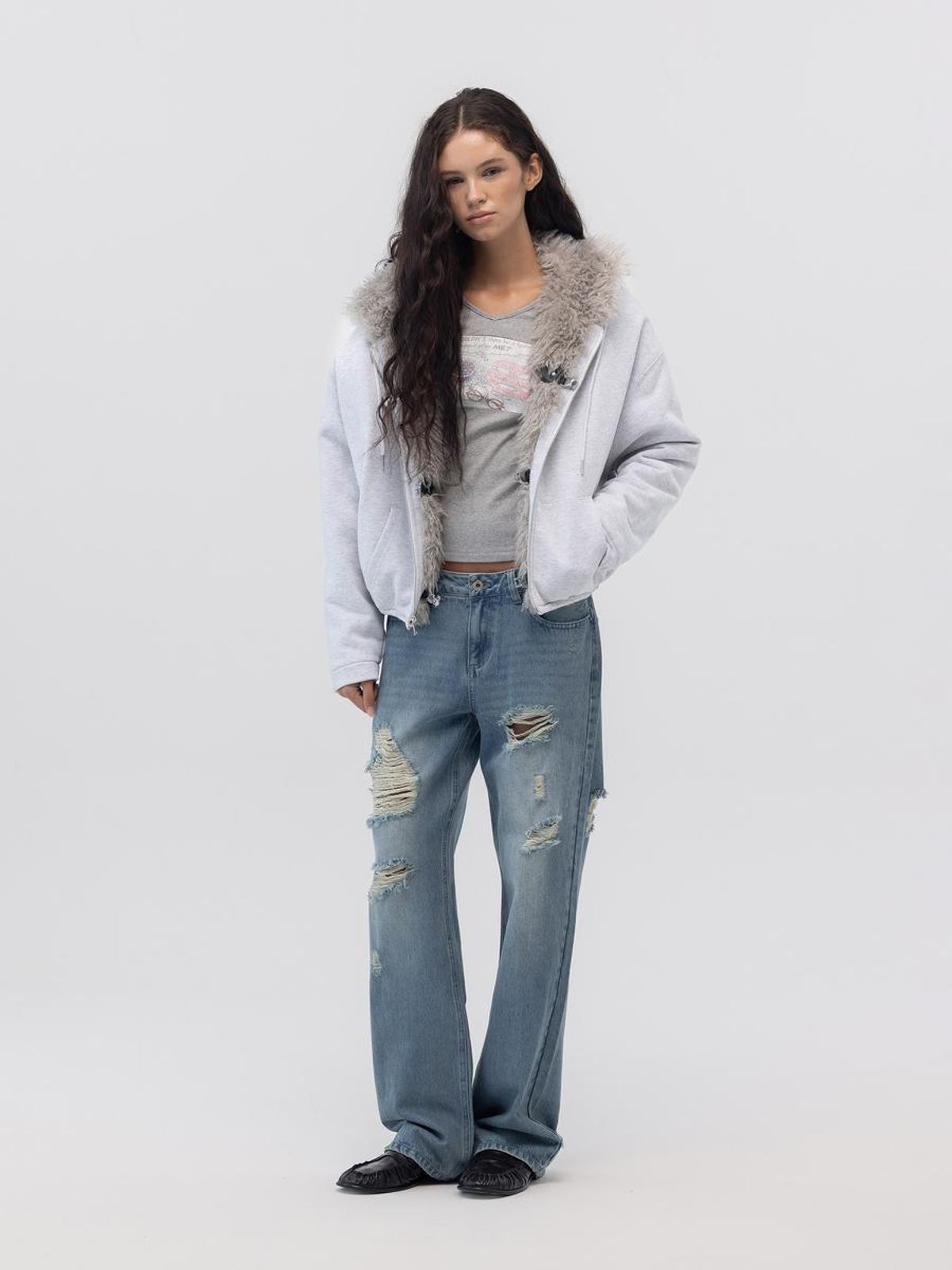 글로니(GLOWNY) OFF DUTY GIRL V NECK 3/4 SLEEVE (GRAY)
