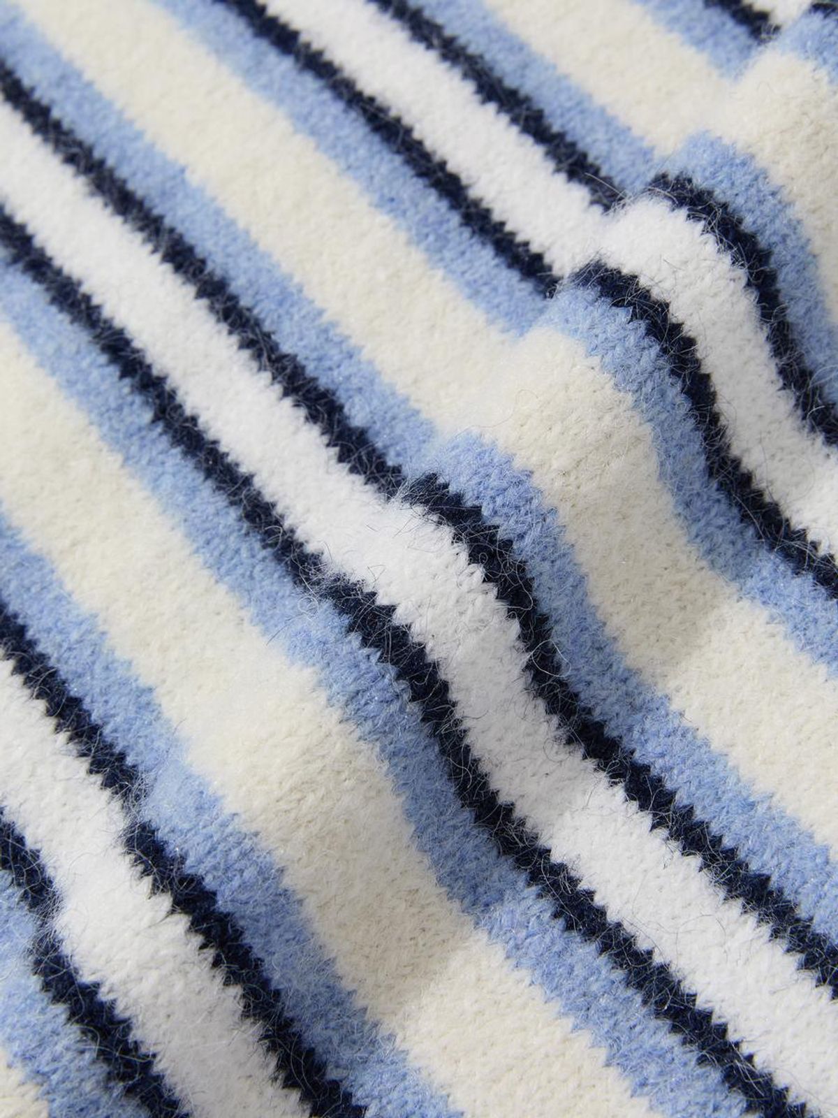 글로니(GLOWNY) MELLOW V-NECK STRIPE KNIT (IVORY STRIPE)