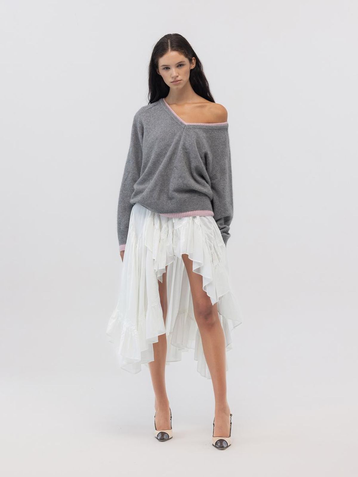 글로니(GLOWNY) RACCOON HAZY LAYERED V-NECK KNIT (GRAY)