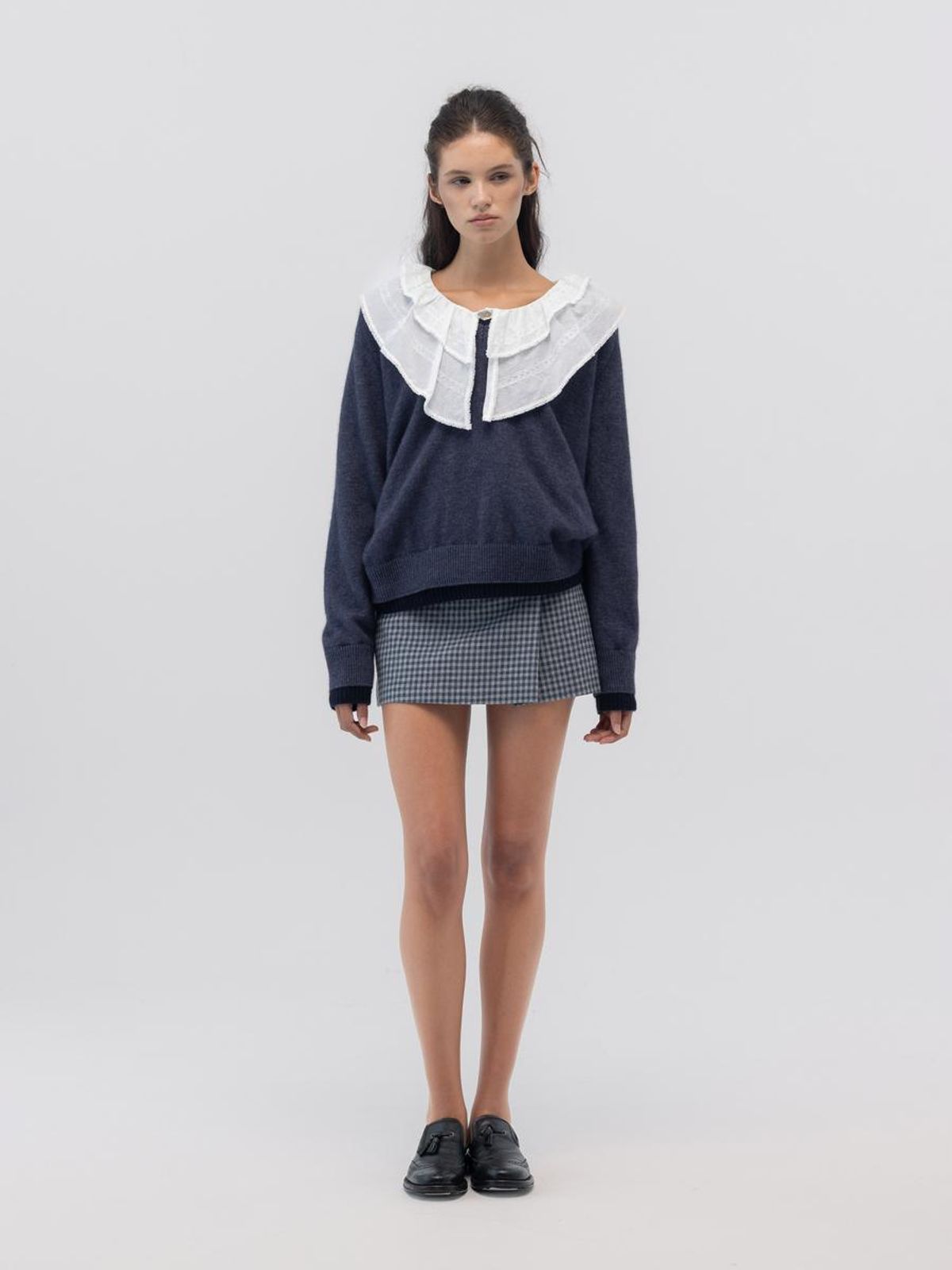 글로니(GLOWNY) RACCOON HAZY LAYERED V-NECK KNIT (NAVY)