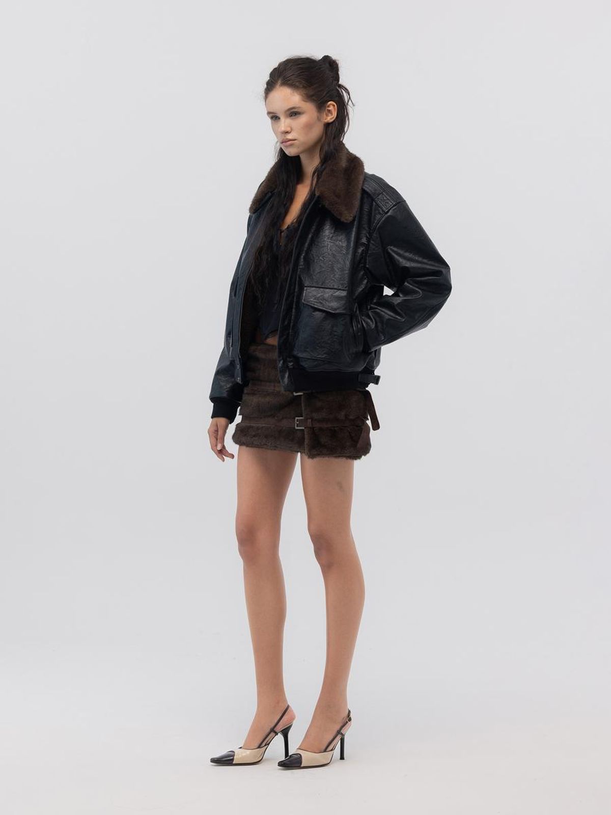 글로니(GLOWNY) SHEARLING LEATHER JACKET (BLACK)