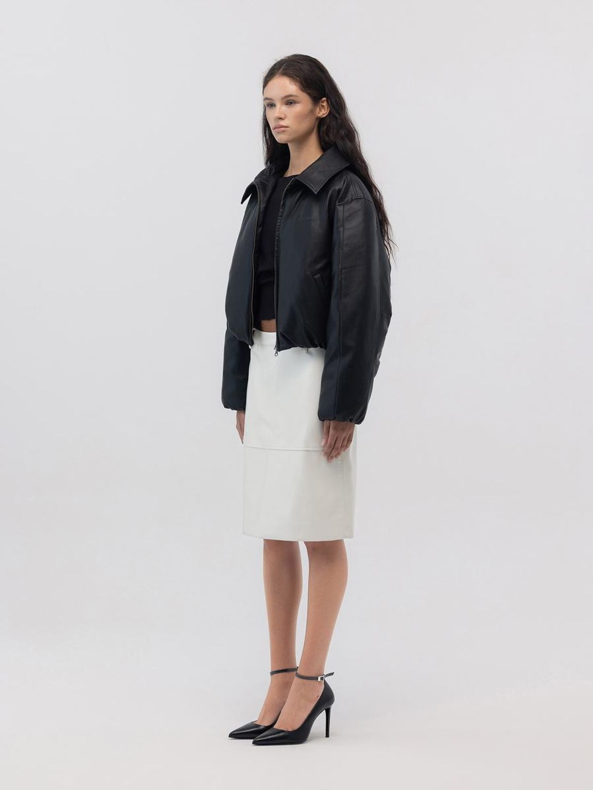 글로니(GLOWNY) PLUMP LEATHER PADDING (BLACK)