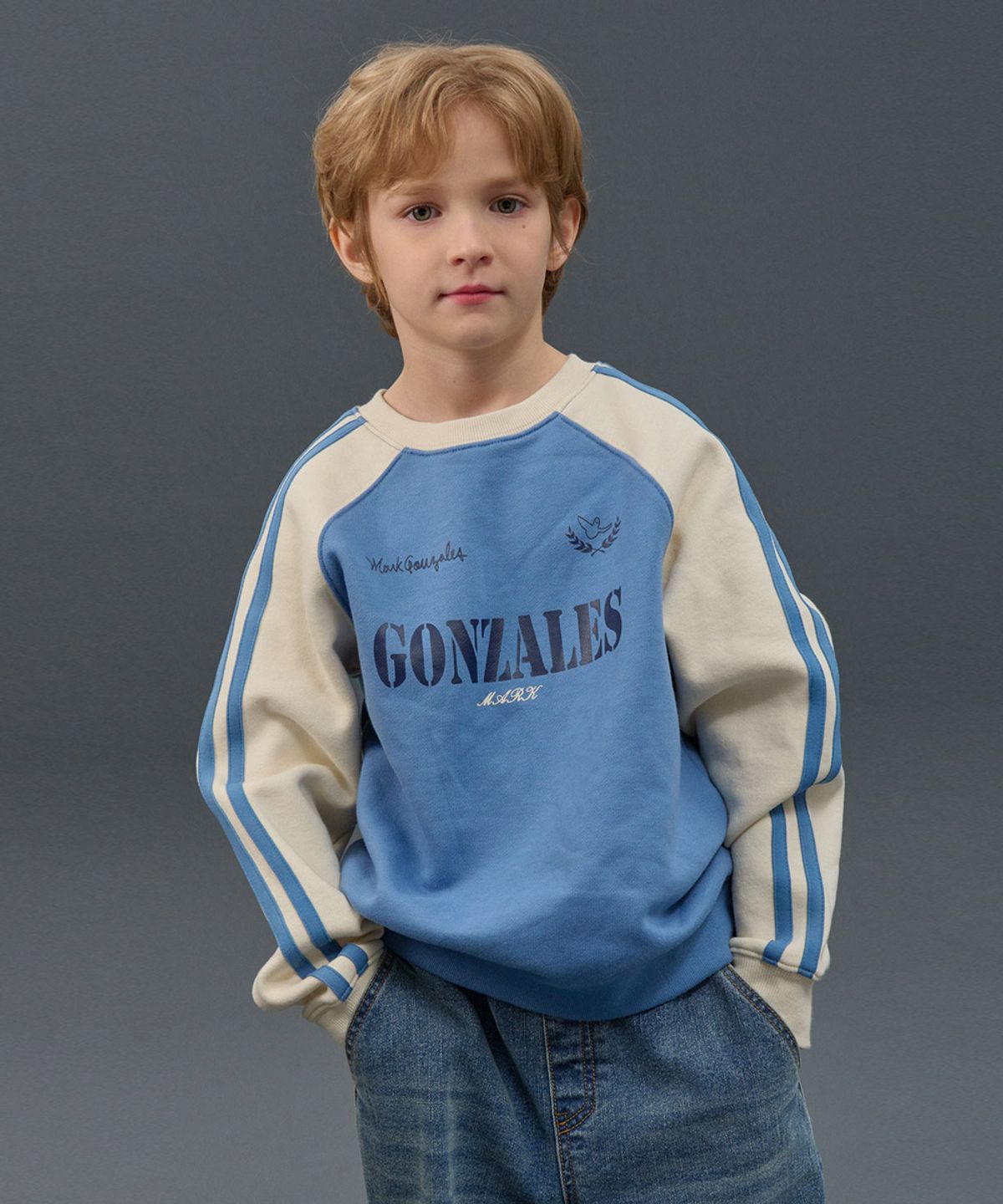 마크곤잘레스 키즈(MARK GONZALES KIDS) 곤잘레스 라글란 테이프 맨투맨_라이트블루_MG54TM07LB