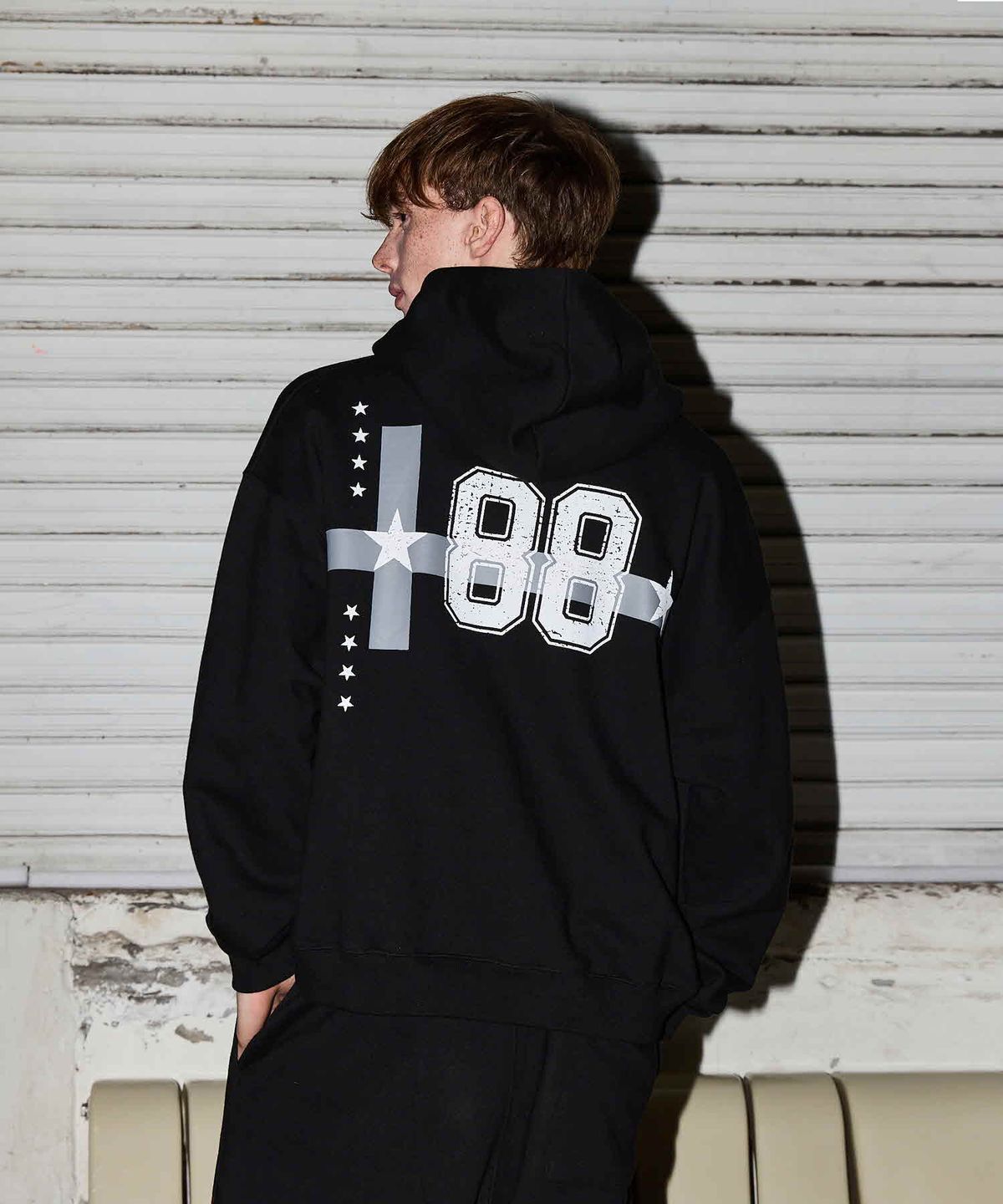 후드후드(HOODHOOD) 88 백 그래픽 스타 후드 집업 블랙