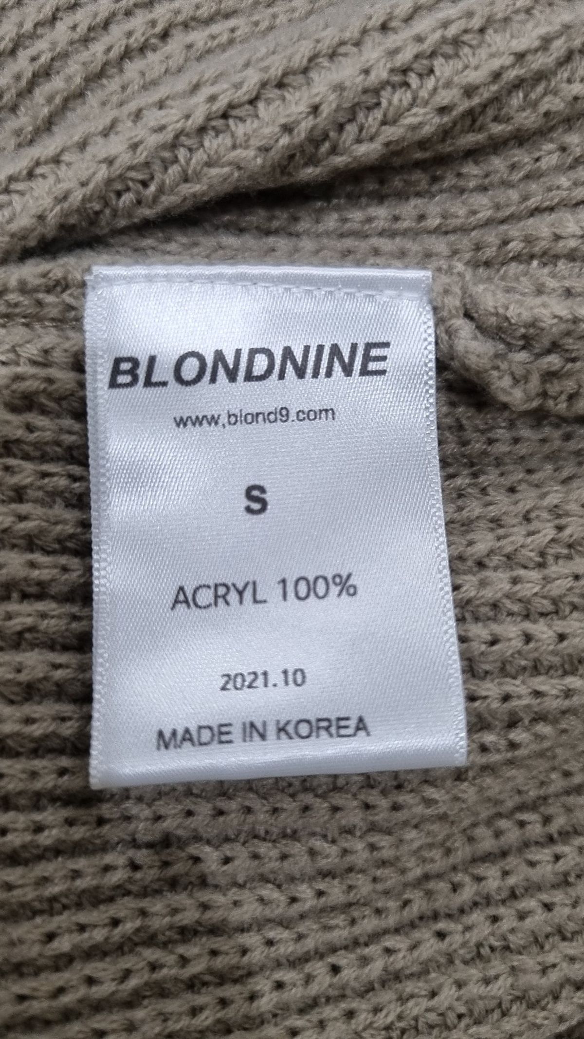 블론드나인(BLOND9) 니트/스웨터 S