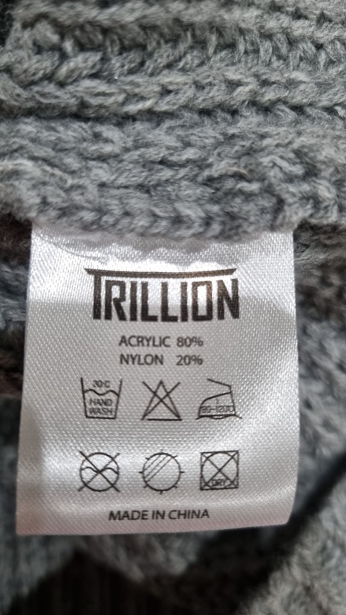 트릴리온(TRILLION) 니트/스웨터 M