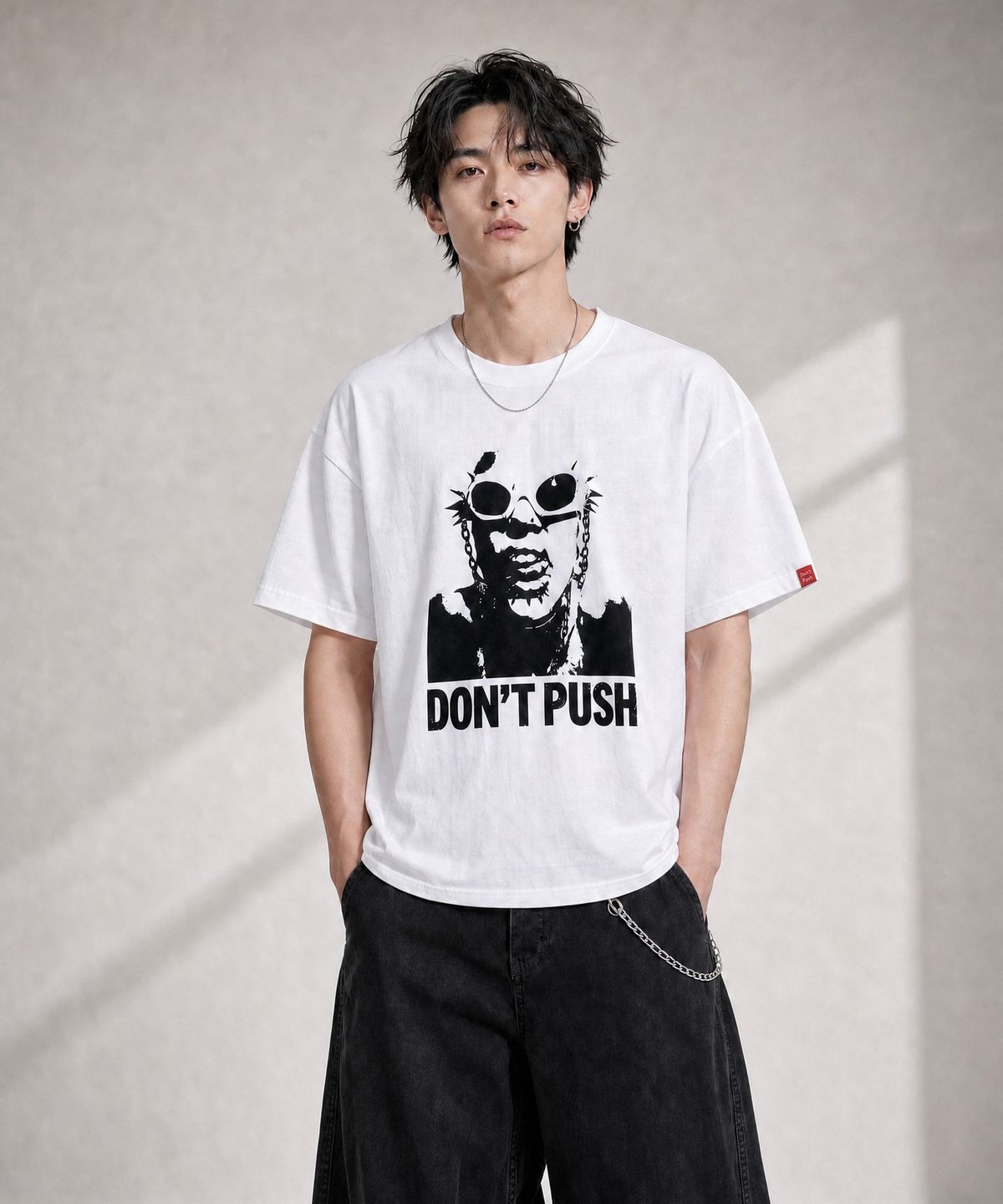 돈푸쉬(DONT PUSH) 그래피티 프린트 오버핏 반팔티