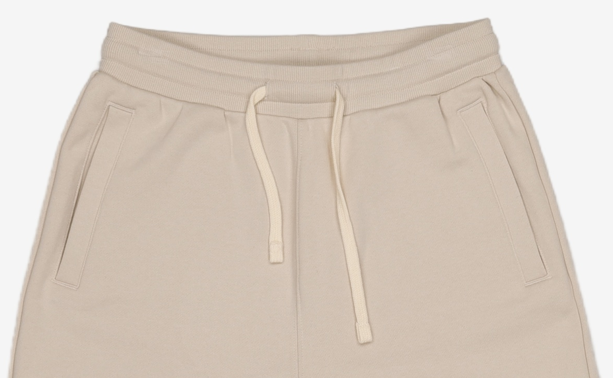 마리떼 프랑소와 저버(MARITHÉ + FRANҪOIS GIRBAUD) M LEATHER PATCH SWEAT HALF PANTS beige S