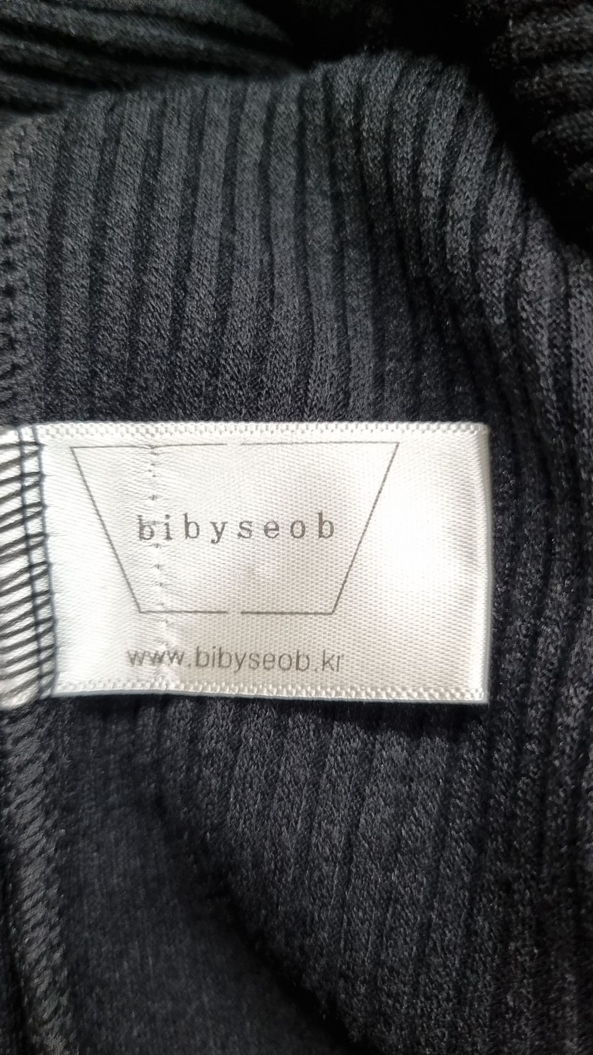 바이바이섭(BIBYSEOB) 긴소매 티셔츠 M