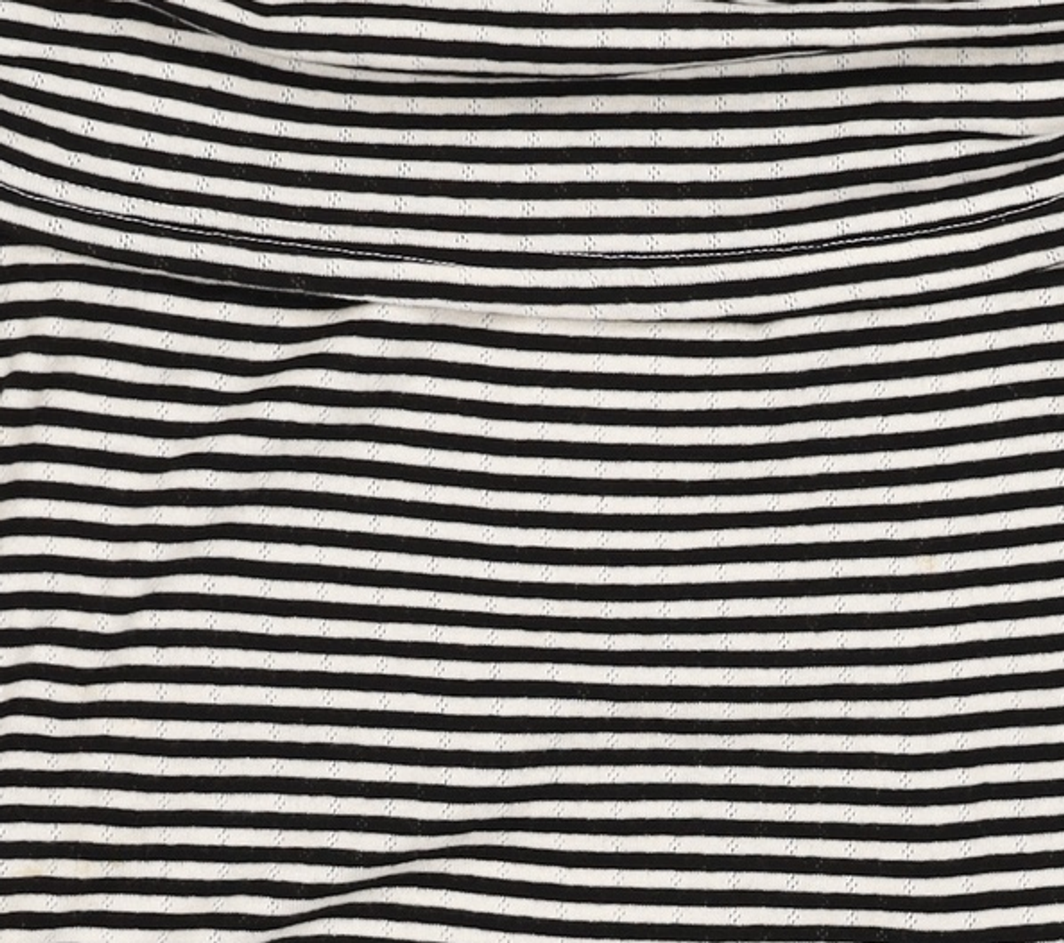 큐리티(CURETTY) C OFF-SHOULDER STRIPE T-SHIRT_BLACK S