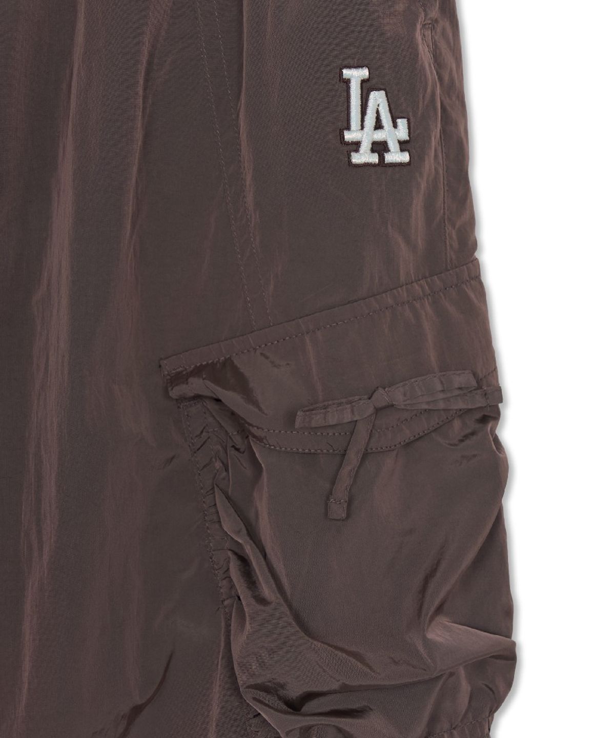 엠엘비 키즈(MLB KIDS) 스트릿 걸즈 와이드 리본포켓 기모트리코트 우븐팬츠 LA (Mg.Brown)