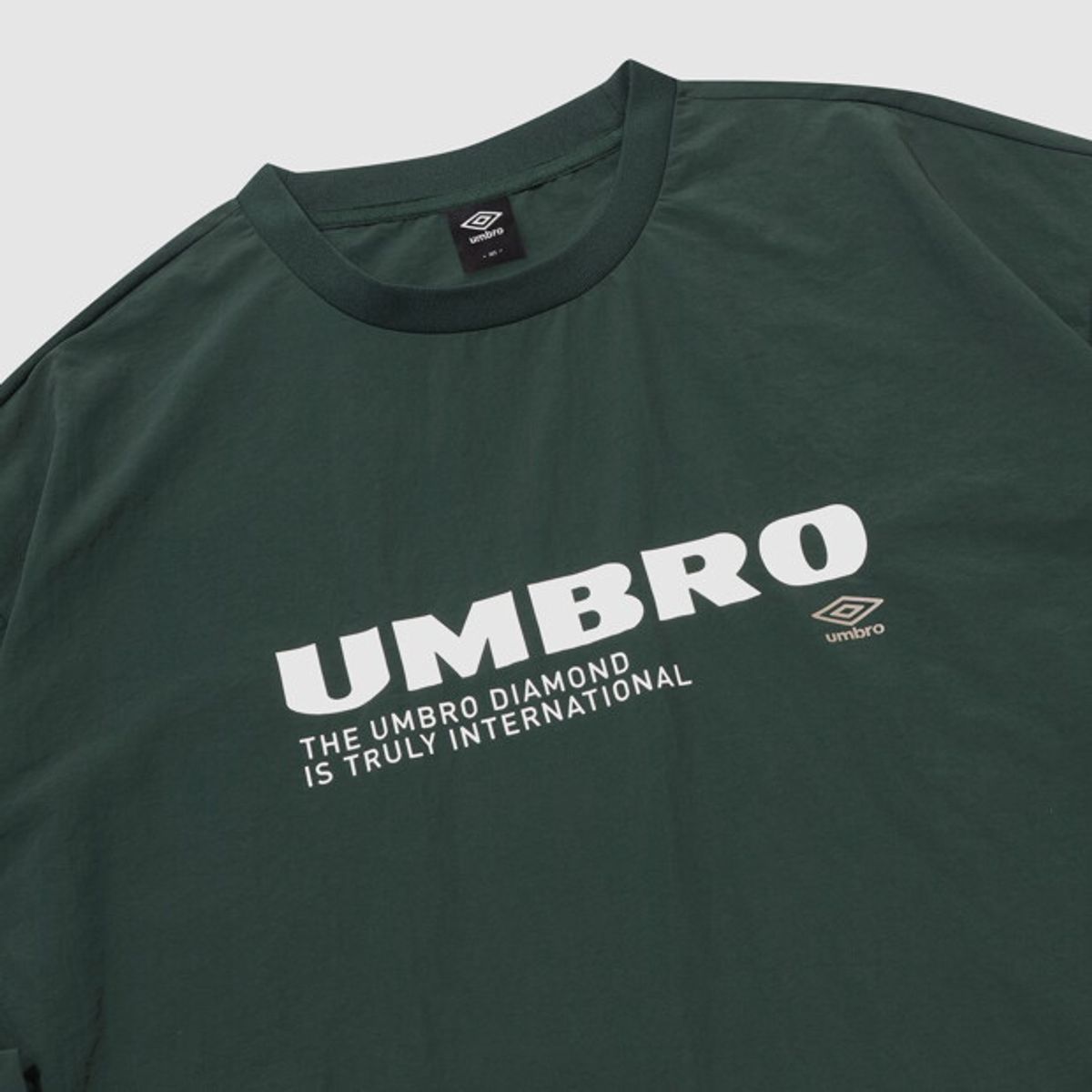 엄브로(UMBRO) 클래식 긴팔 피스테 그린 UR321CWT93