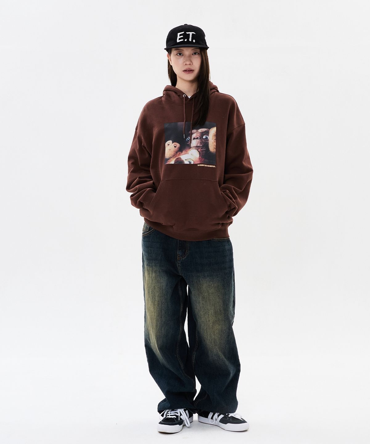 위캔더스(WKNDRS) WKNDRS x E.T. HOODIE (BROWN)