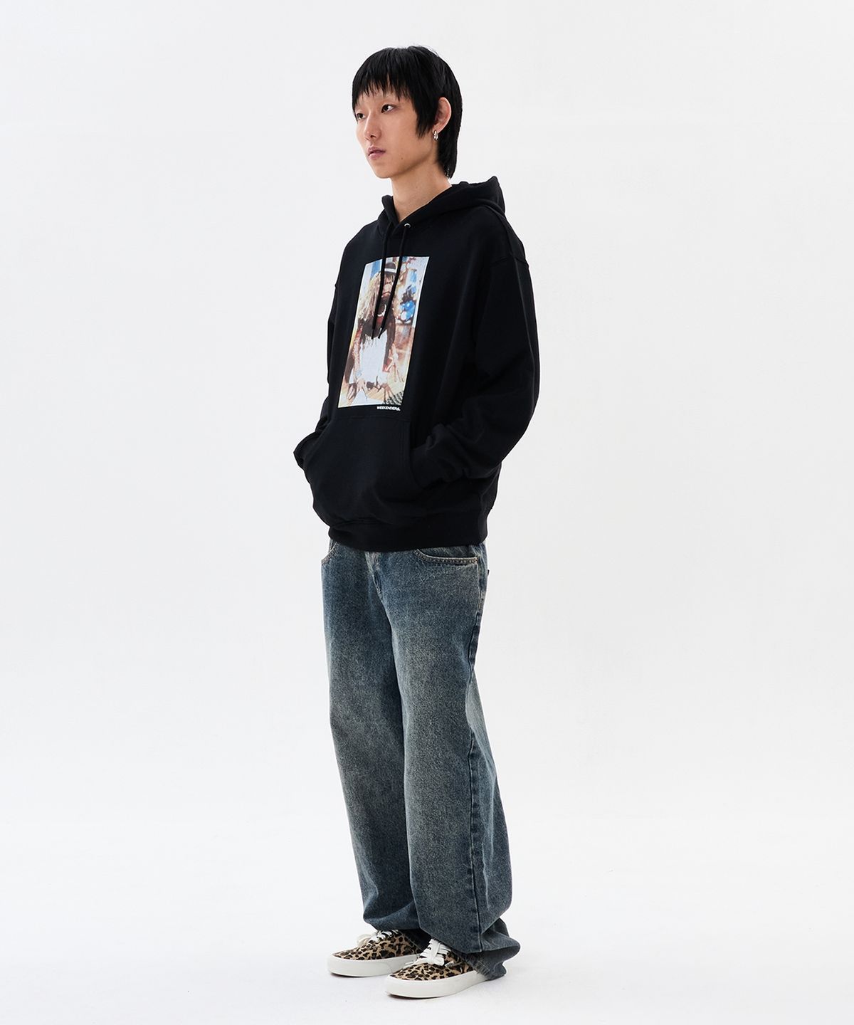 위캔더스(WKNDRS) WKNDRS x E.T. HOODIE (BLACK)