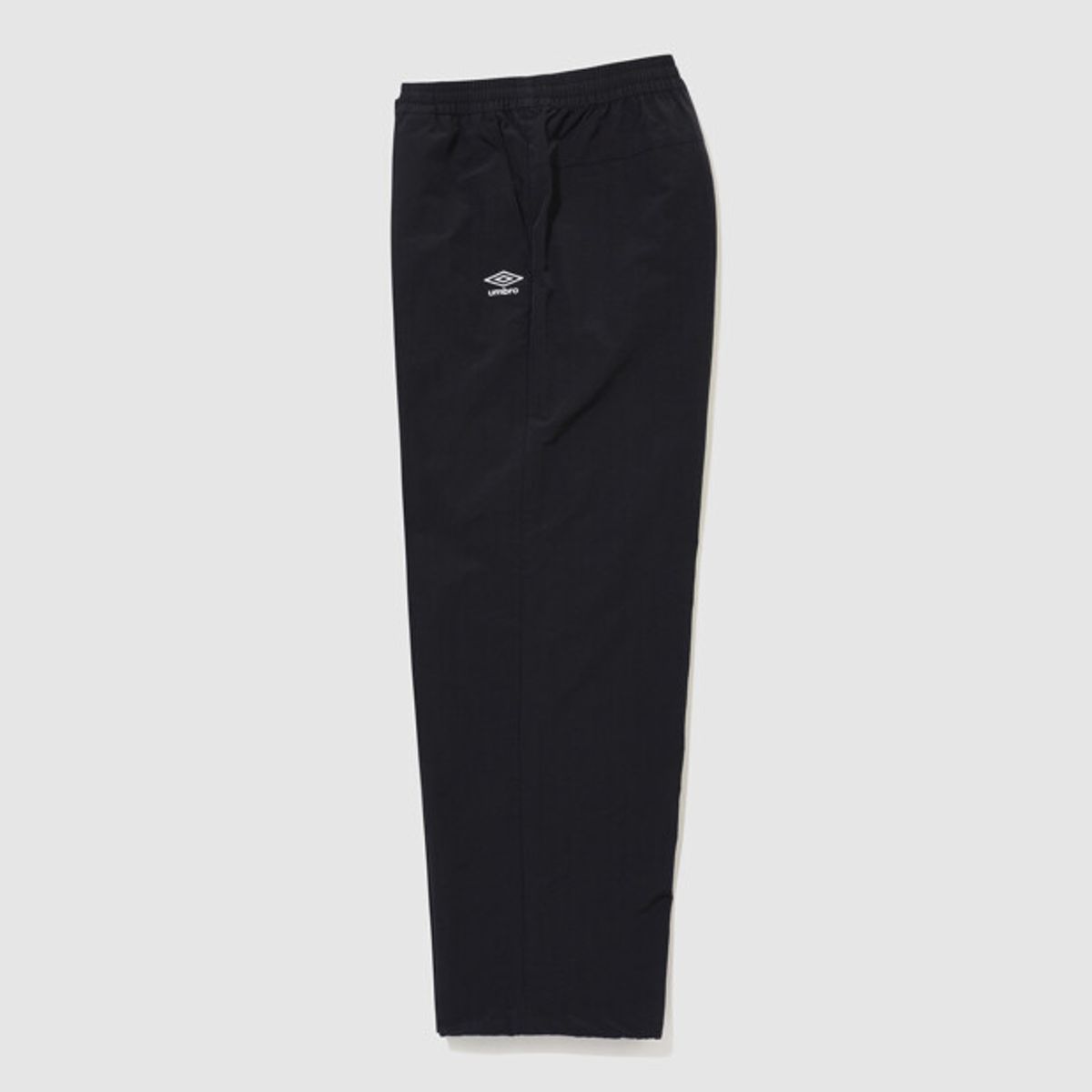 엄브로(UMBRO) 클래식 우븐 조거 & 스트레이트 2WAY 팬츠 블랙 UR323CPT93