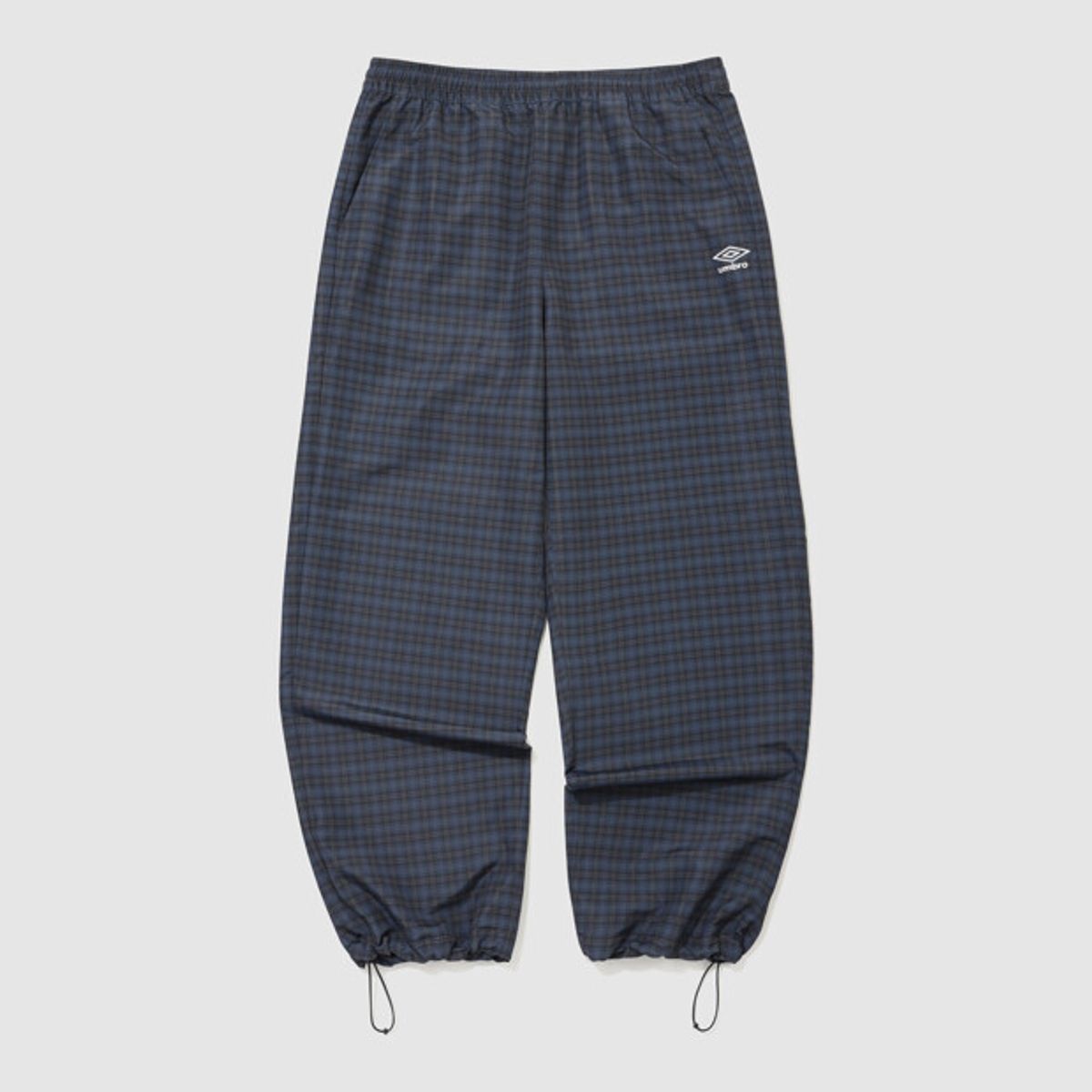 엄브로(UMBRO) 클래식 우븐 조거 & 스트레이트 2WAY 팬츠 그린 패턴 UR323CPT93