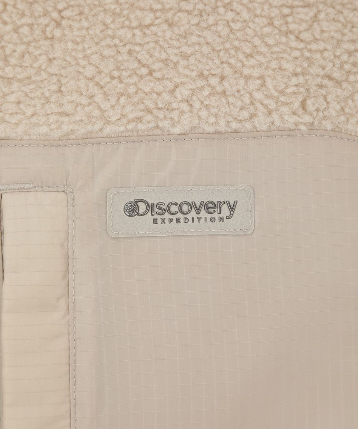 디스커버리 익스페디션(DISCOVERY EXPEDITION) 남성 테크플리스 하이브리드 하이넥 자켓 (L/BEIGE)