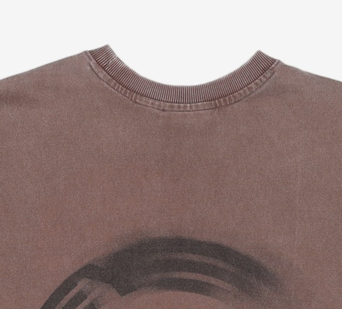 이에이(IEY) OVER MOTION LOGO LONG SLEEVE T-SHIRT Red M