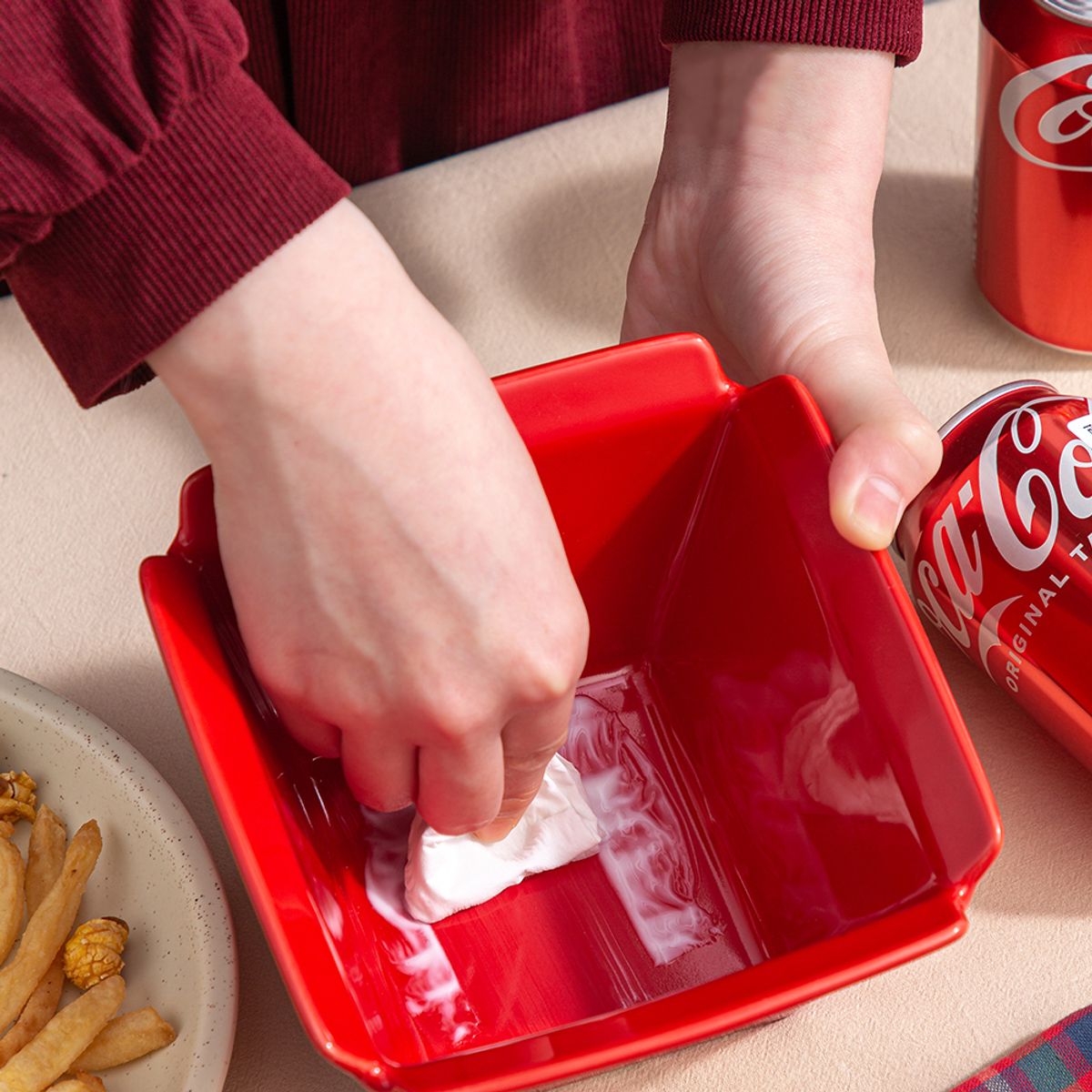 엔조이 코카콜라(ENJOY COCACOLA) 코카콜라 시그니처 레트로 팝콘볼 스낵 바스켓 CO-WCW01G