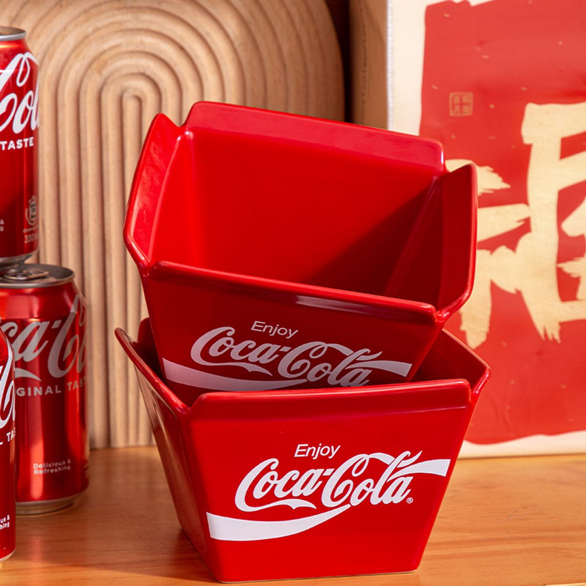 엔조이 코카콜라(ENJOY COCACOLA) 코카콜라 시그니처 레트로 팝콘볼 스낵 바스켓 CO-WCW01G