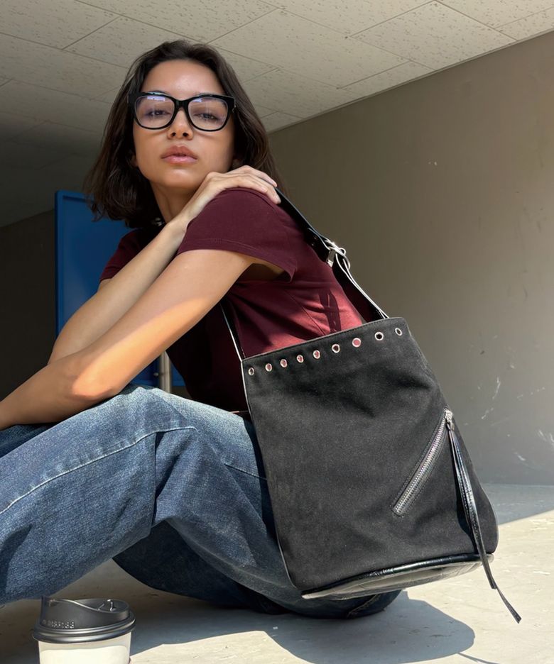 beaker bag (suede black)