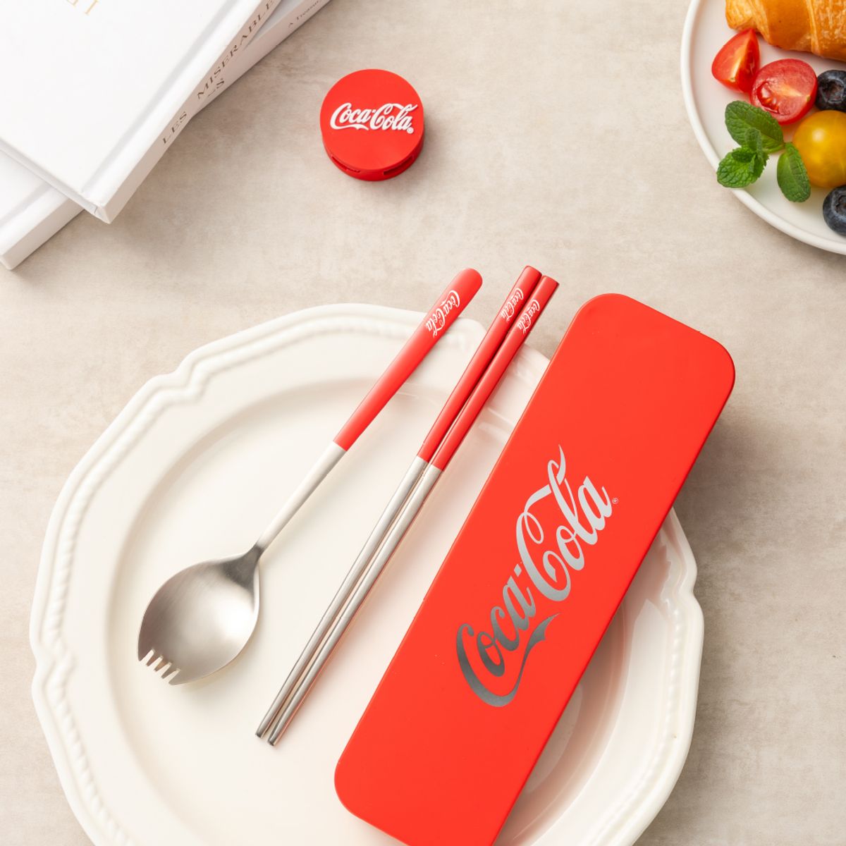 엔조이 코카콜라(ENJOY COCACOLA) 코카콜라 시그니처 스테인리스 휴대용 수저세트
