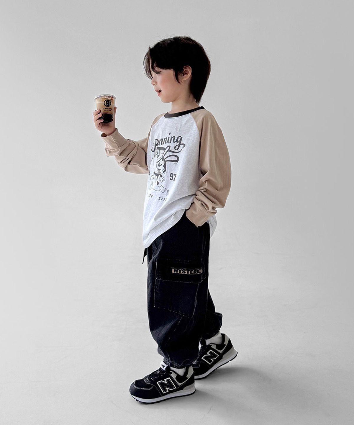 베리클로젯(BERRYCLOSET) 버니 런 나그랑 티셔츠