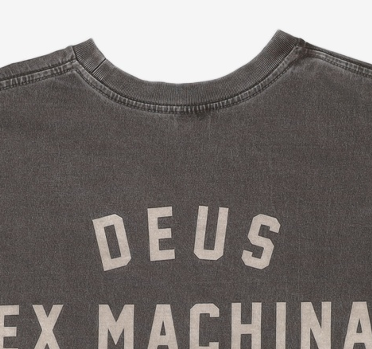 데우스 엑스 마키나(DEUS EX MACHINA) 반소매 티셔츠 L
