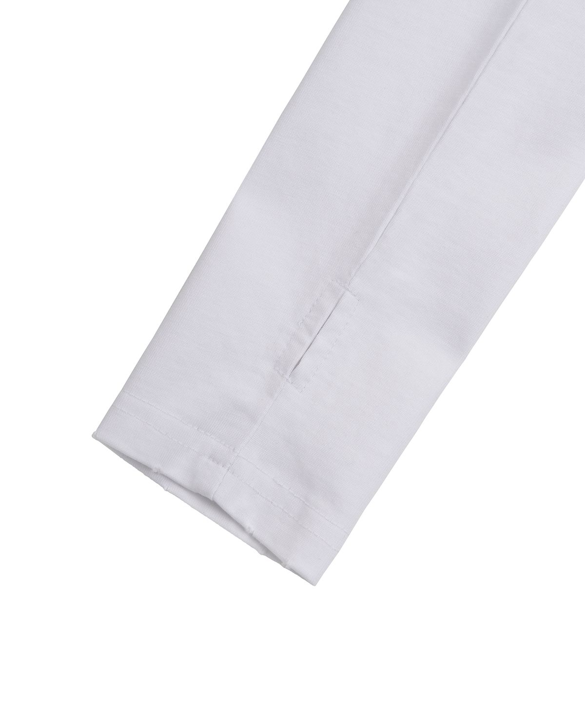 지제뮤지엄(ZIZEMUSEUM) V-NECK LONG SLEEVE TEE (WHITE)