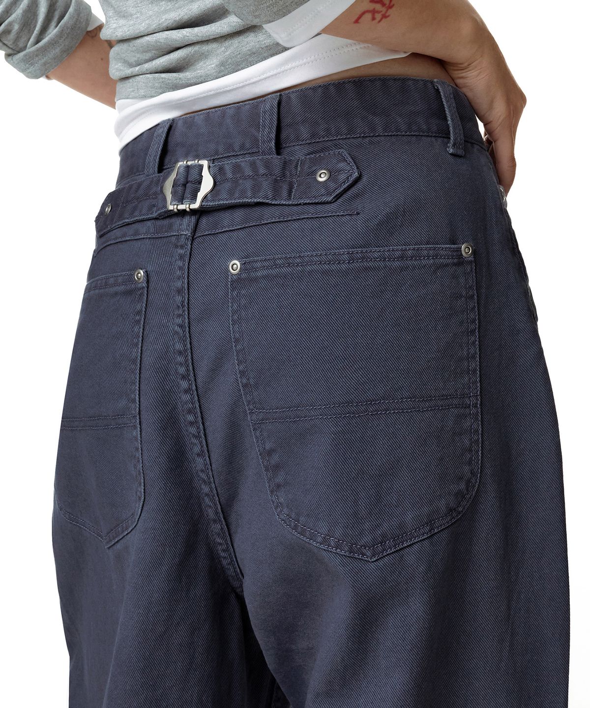 데케트 우먼(DECET WOMEN) Cinchback Barrel Wide Leg Pants DCWPT022NAVY