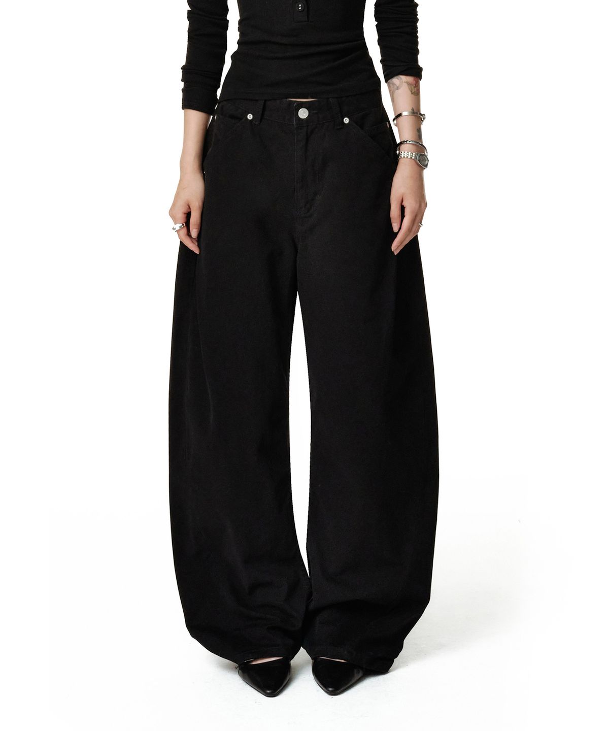 데케트 우먼(DECET WOMEN) Cinchback Barrel Wide Leg Pants DCWPT022BLACK
