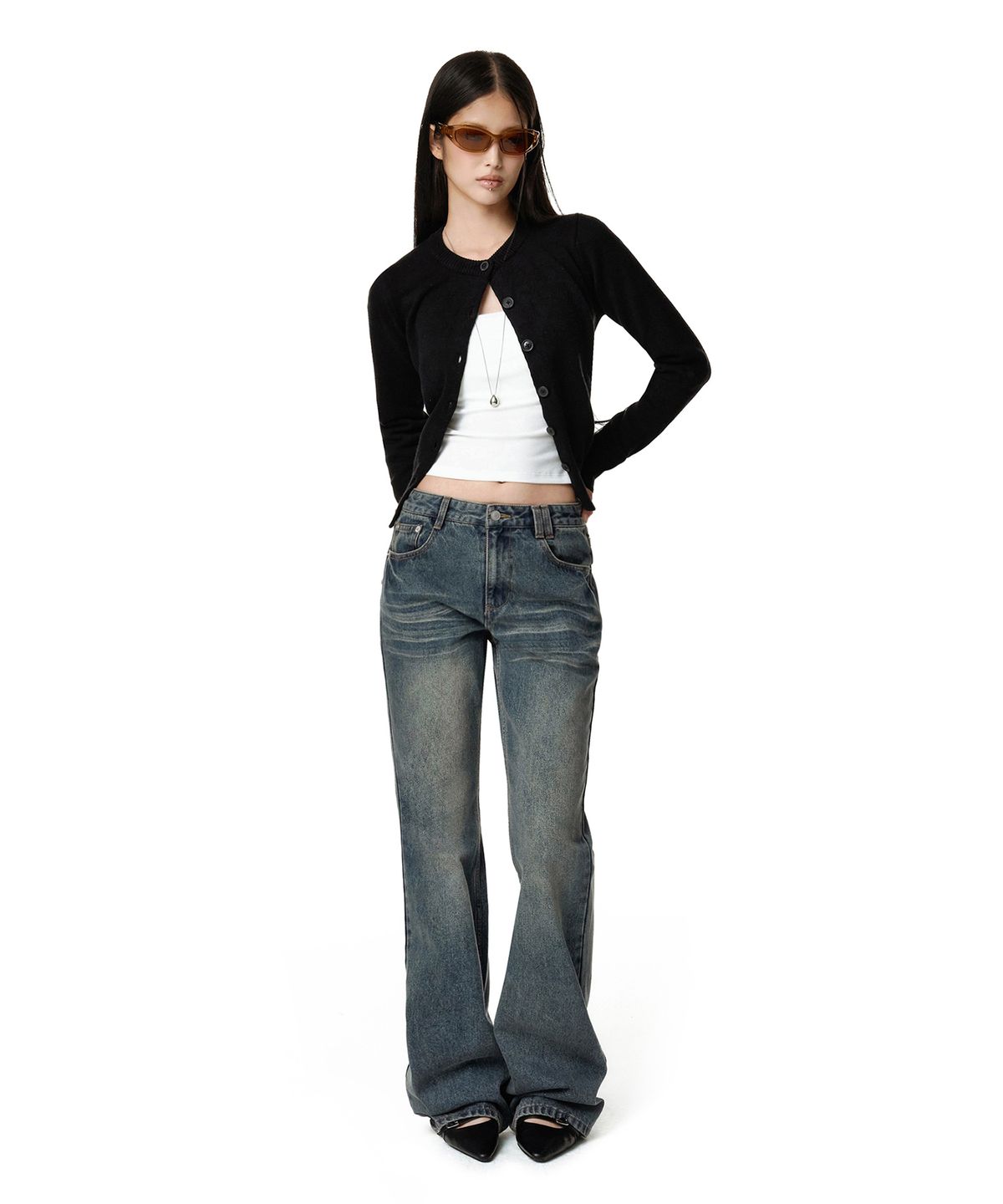 데케트 우먼(DECET WOMEN) Adjustable Back Low Rise Relaxed Flared Jeans DCWPT031BLUE