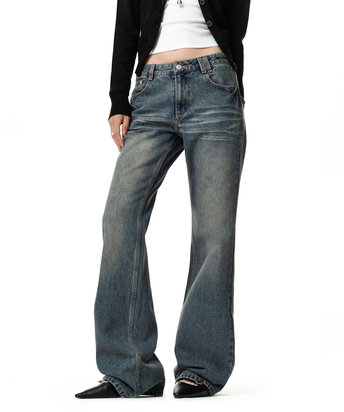 데케트 우먼(DECET WOMEN) Adjustable Back Low Rise Relaxed Flared Jeans DCWPT031BLUE