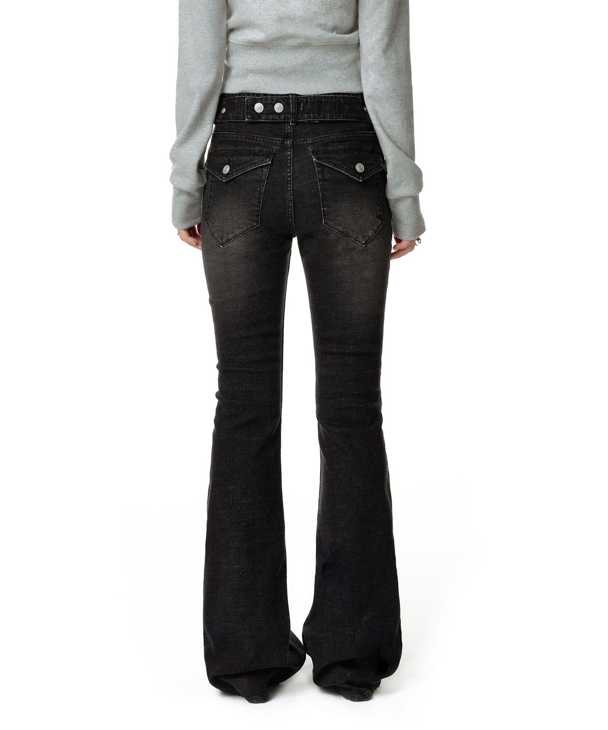 데케트 우먼(DECET WOMEN) Adjustable  Back Low Rise Slim Flared Jeans DCWPT030BLACK