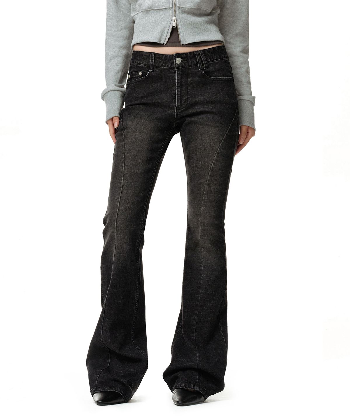 데케트 우먼(DECET WOMEN) Adjustable  Back Low Rise Slim Flared Jeans DCWPT030BLACK