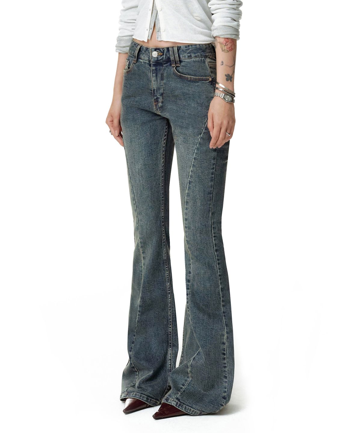 데케트 우먼(DECET WOMEN) Adjustable  Back Low Rise Slim Flared Jeans DCWPT030BLUE