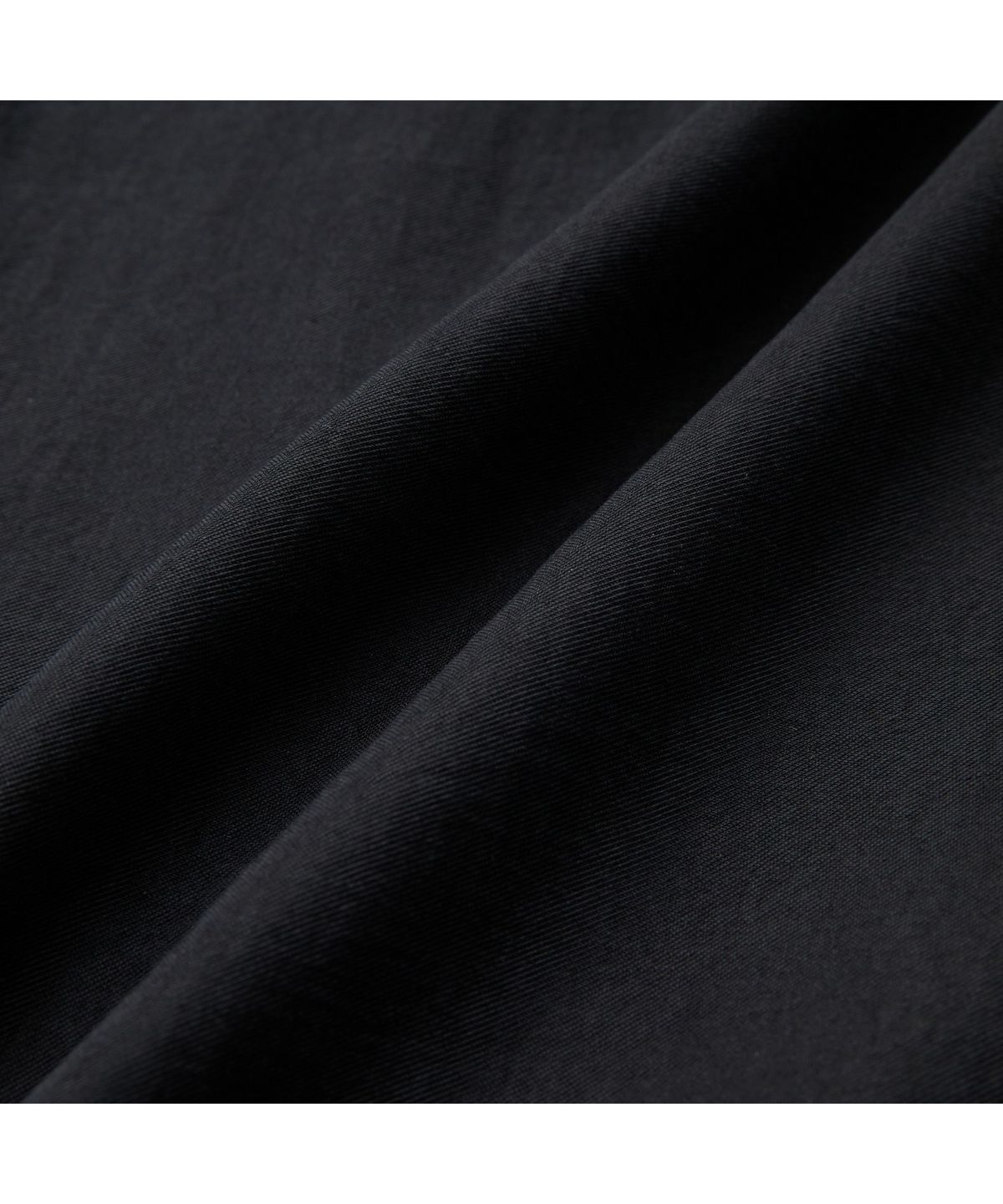 커스텀멜로우(CUSTOMELLOW) 블랙 레귤러핏 빈티지 셔츠 CWSAA26502BKX