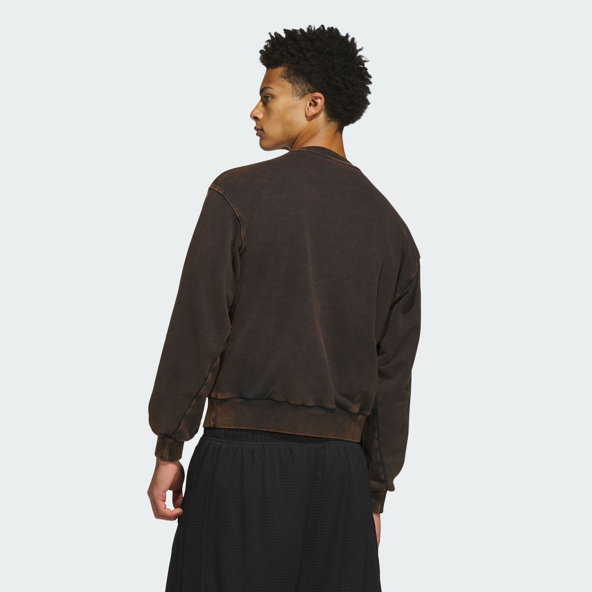 아디다스(ADIDAS) 워시드 플리스 크루넥 스웨트셔츠 KW7343