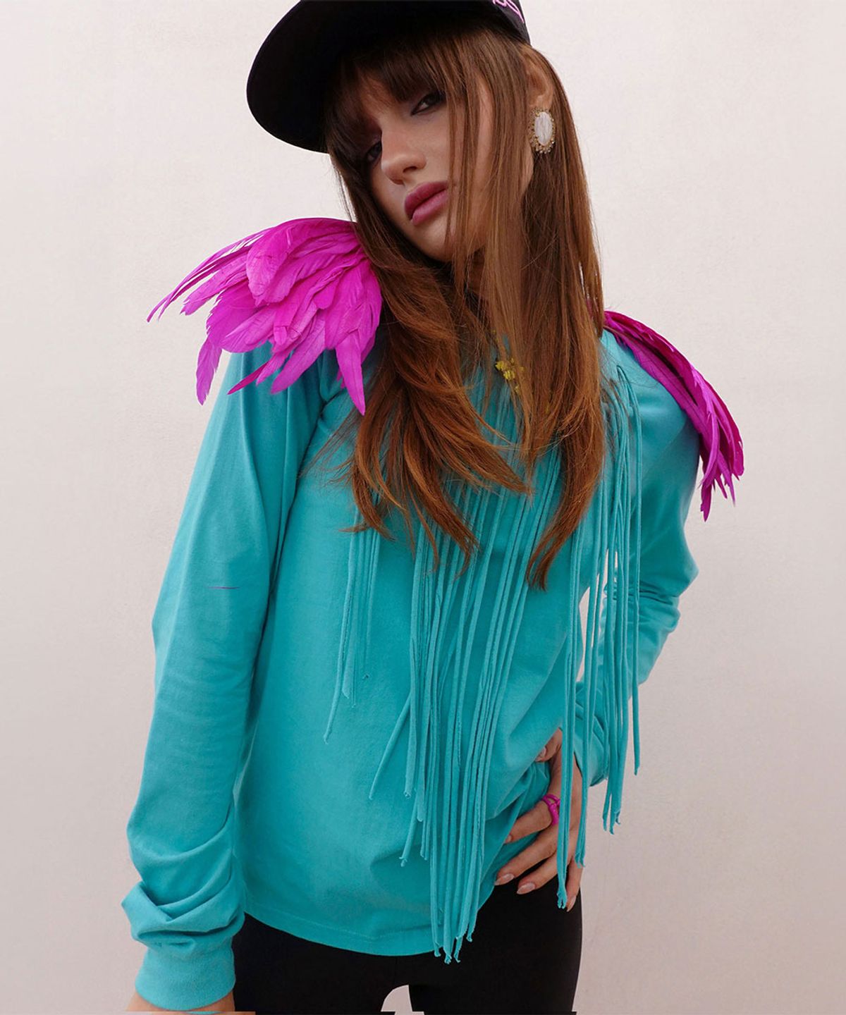 스컬프터(SCULPTOR) Fringe Sleeve Tee Miami Blue