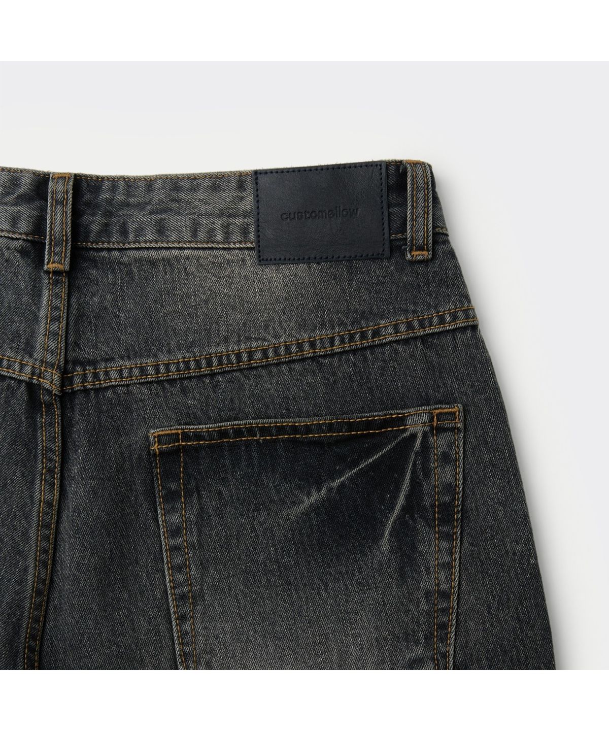 커스텀멜로우(CUSTOMELLOW) 브라운 릴렉스핏 진 CWPAA26585BRX