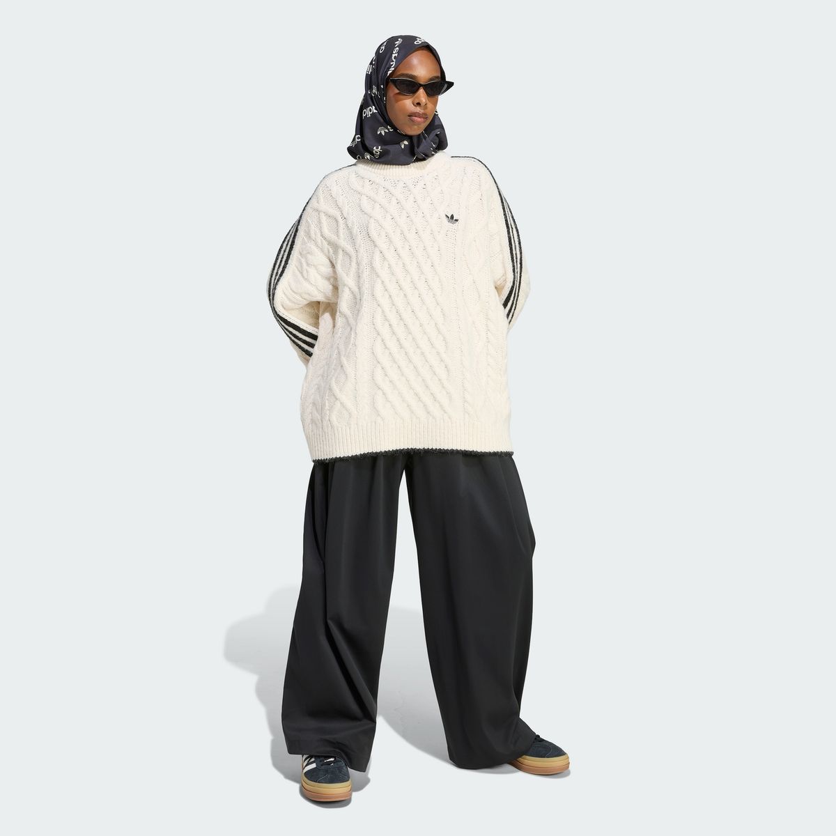 아디다스(ADIDAS) 케이블 니트 스웨터 KR9620