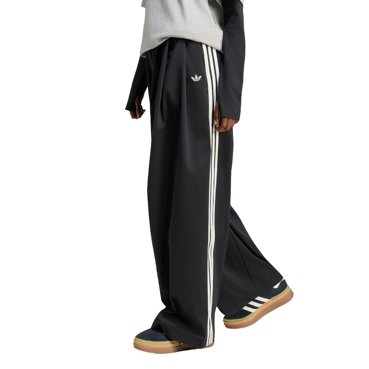 아디다스(ADIDAS) 플리츠 팬츠 KR9617