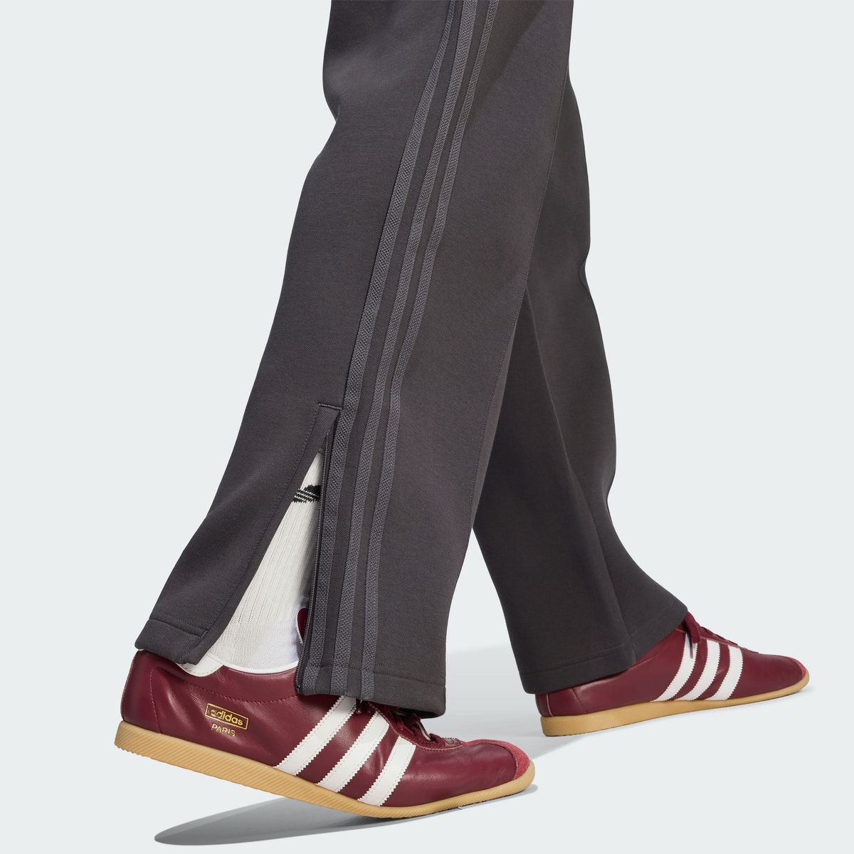 아디다스(ADIDAS) 베켄바우어 프리미엄 트랙 팬츠 KR6641