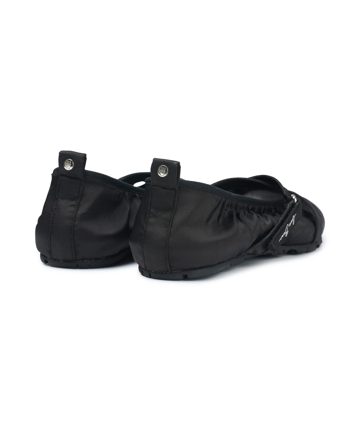 베어파우(BEARPAW) PLUM 플랫 블랙 (K3688011SC-W)