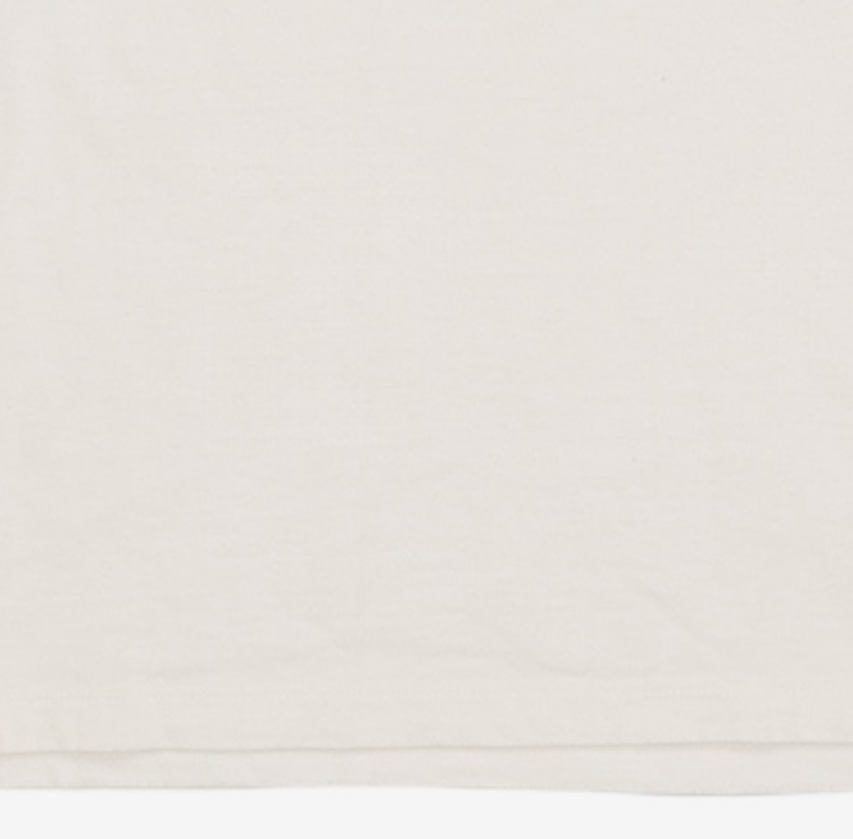 아모우(AMOU) Good things coming arch logo ringer half T-shirts white 3