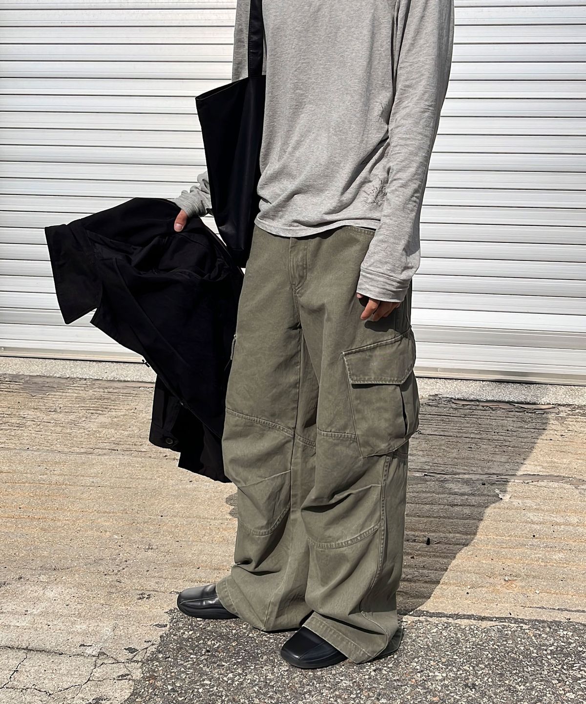 다이브인(DIVEIN) [DIVEIN X 무민서] WASHED VERN CARGO PANTS (KHAKI)