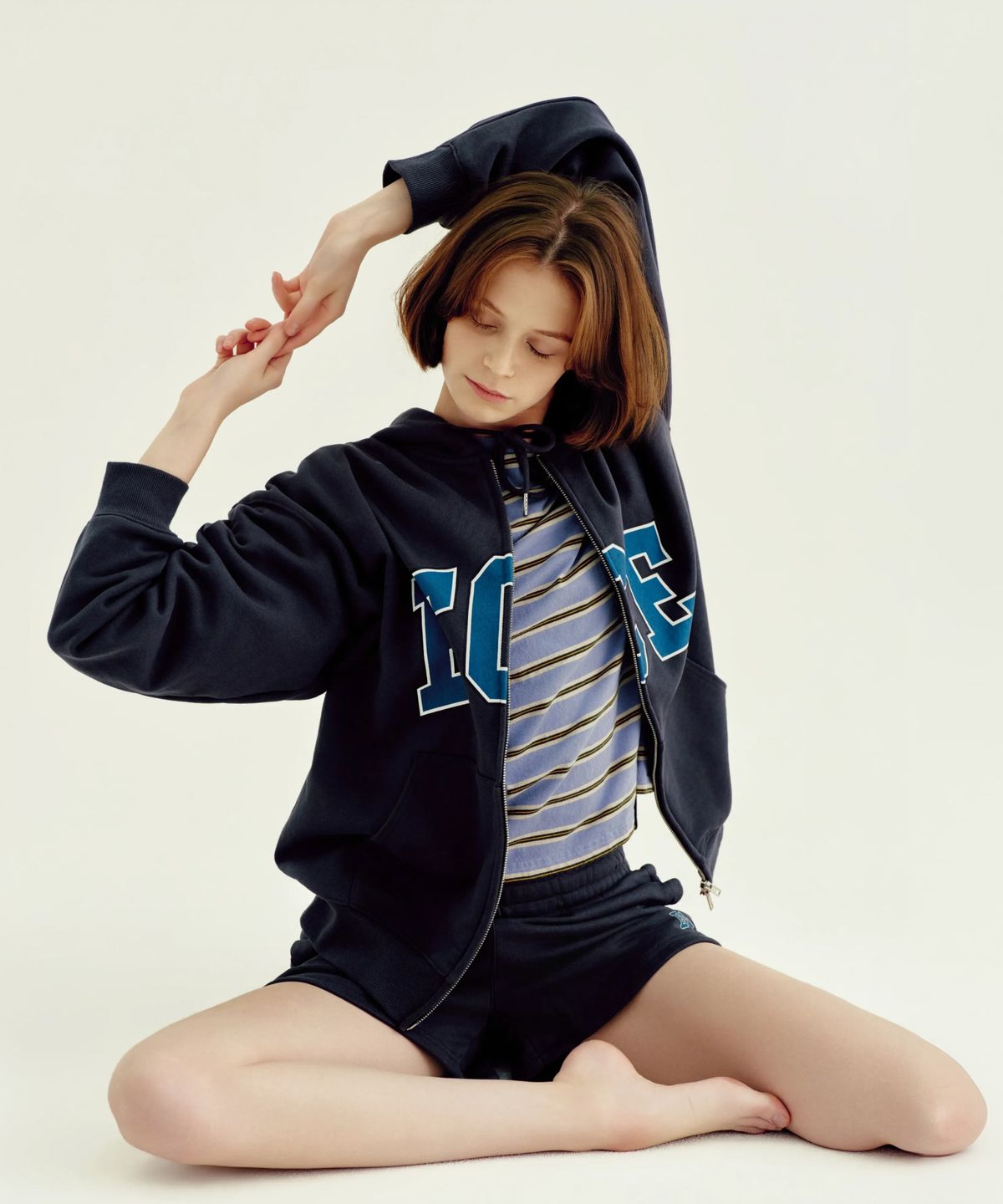 얼스캄에라(EARTH CALM ERA) 소프트에라 후디_3컬러
