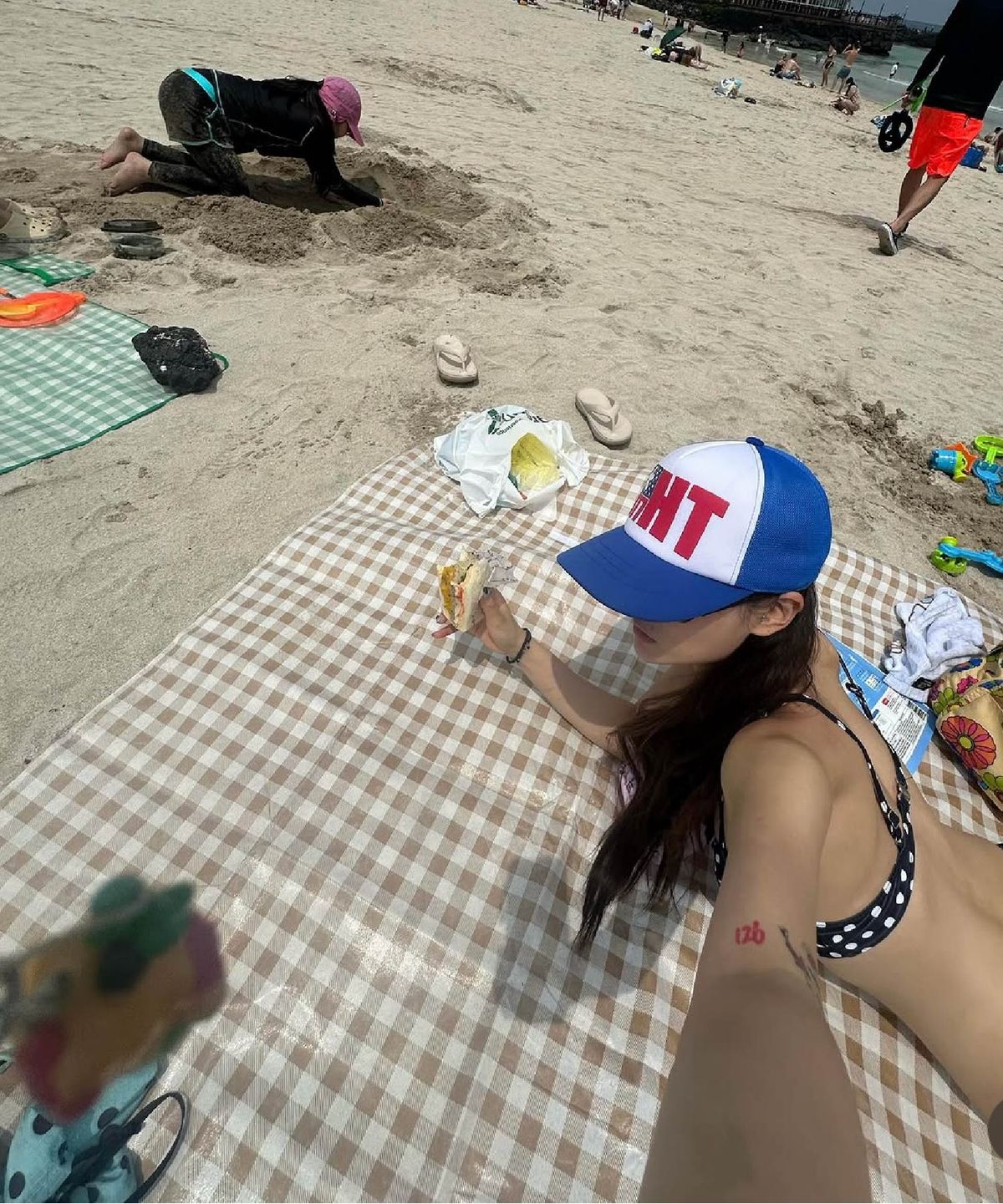 977홈타운(977HOMETOWN) 0.20 977flag trucker cap